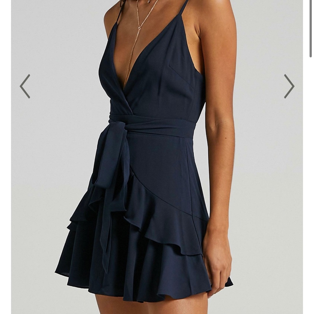FEELS LIKE LOVE DRESS IN NAVY